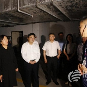 委员提案与检察建议同发力 “等了十多年，车库的信号满格了”