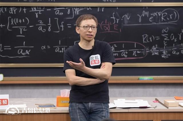 张朝阳鼓励更多人开直播或做短视频 称这是时代的产物