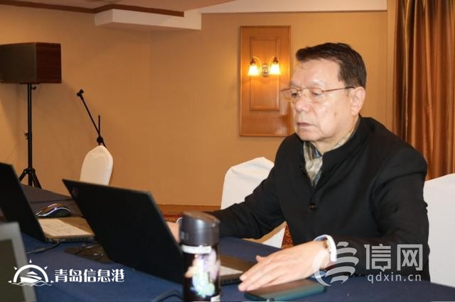 信网探班提案组：肩负委员重托 他们默默付出