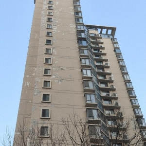 金光都市名家墙皮脱落 存在安全隐患亟待维修