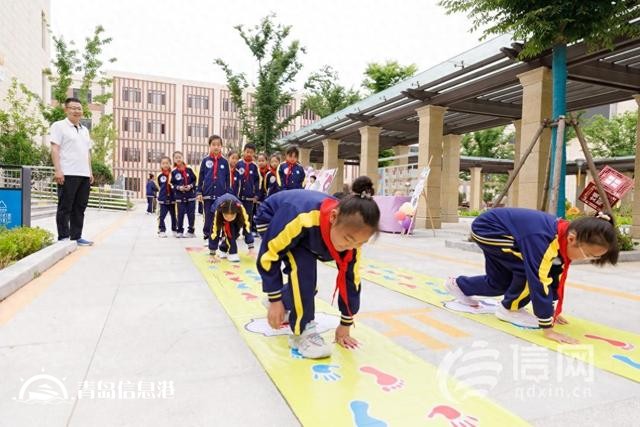 青岛即墨区举行学生心理健康服务中心揭牌仪式