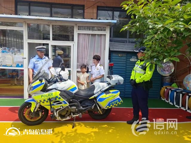 信新相映走进金湖路幼儿园 让孩子们体验当“小铁骑”的乐趣