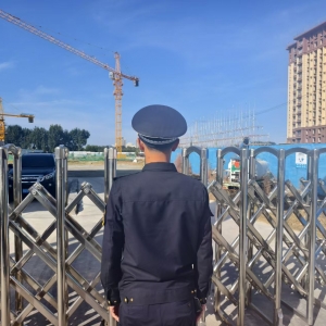 同和执法中队建筑垃圾执法巡查：为城市环境护航