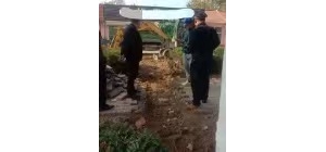 李园街道综合行政执法中队：严肃查处擅自开挖道路 切实保障群众出行安全 ...