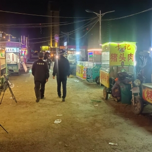 同和中队“信用+执法”守护夜市烟火