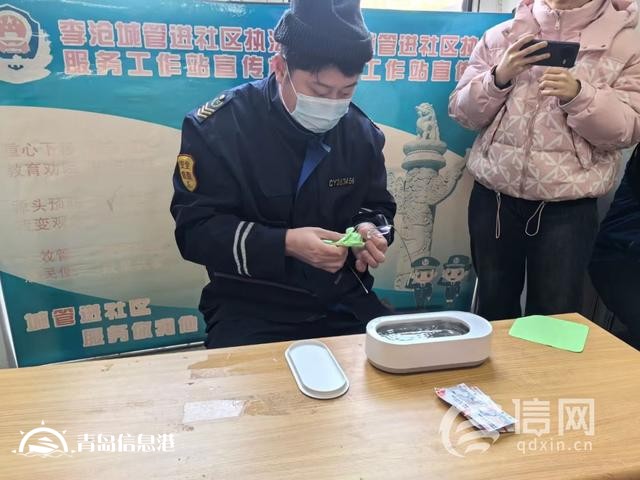 ​信新相映便民服务大集走进营子社区 磨刀再添一位“实力干将”