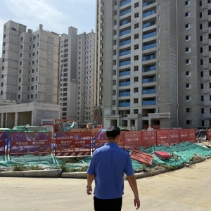 平度市东阁街道执法中队织密扬尘防治责任网，守护城市空气质量 ...
