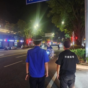 同和中队：静音护航中高考 ,执法夜查守护学子梦