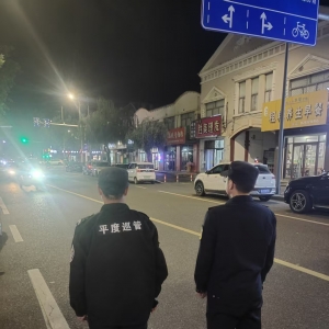 同和中队：执法巡查建筑垃圾，清“废” 护绿守家园