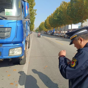 源头管控+精准执法 凤台执法中队开展建筑垃圾专项执法