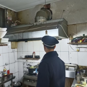 同和中队：净味护民守蓝天