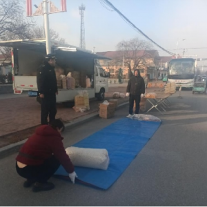 党建引领治顽疾 冬日市容焕新颜——云山中队党支部开展占道经营专项清理行动 ...