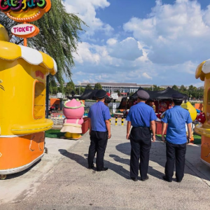 国庆在岗守初心 执法蓝护航中国红——凤台执法中队全力保障国庆市容秩序 ...